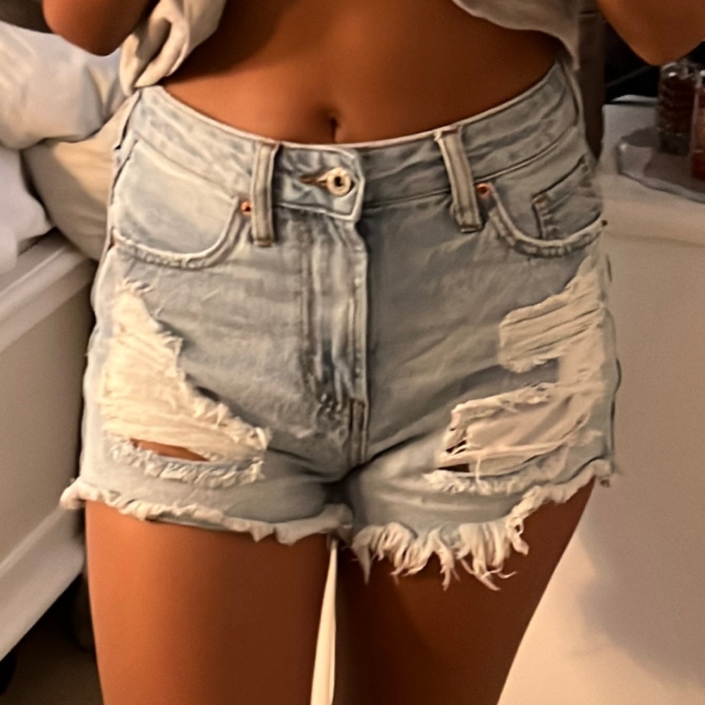 High Rise light wash shorts